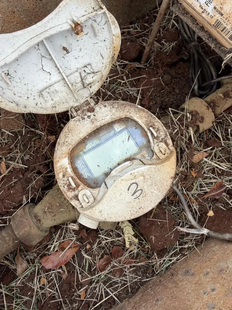 Leak between home and meter - repair (1)